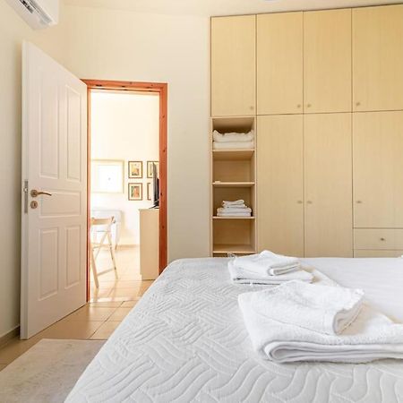 Cozy Apartment In The Heart Of City Center Heraklion (Crete) Exterior photo