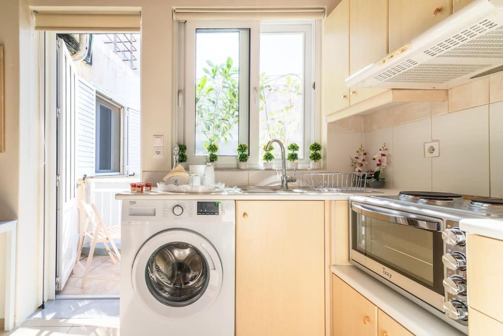 Cozy Apartment In The Heart Of City Center Heraklion (Crete) Exterior photo